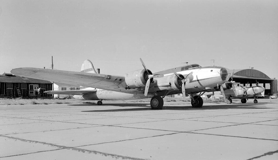 Aircraft registered N5116N