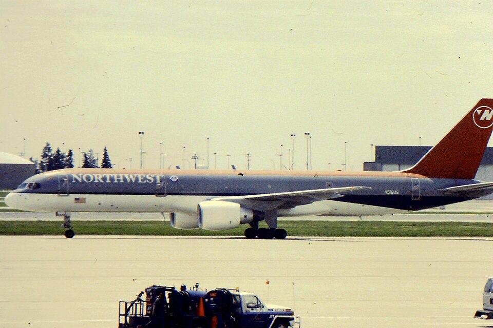 Aircraft registered N516US