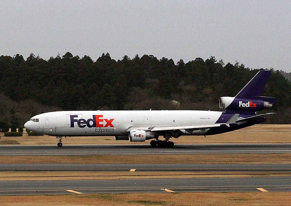 Aircraft registered N526FE