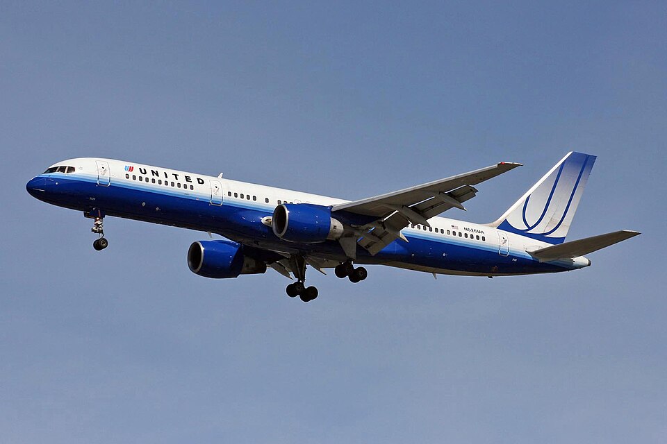 Aircraft registered N526UA