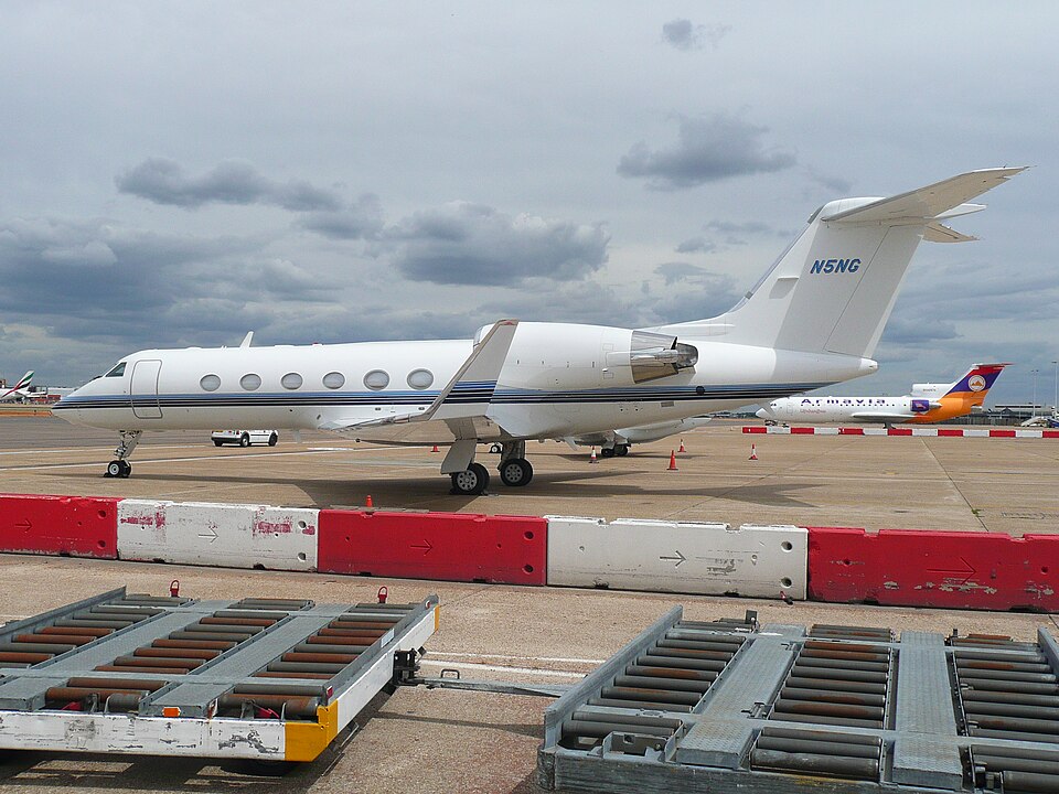 Aircraft registered N5NG