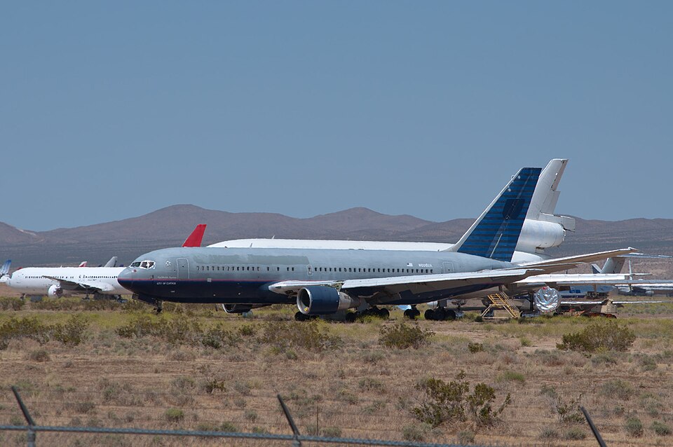 Aircraft registered N606UA