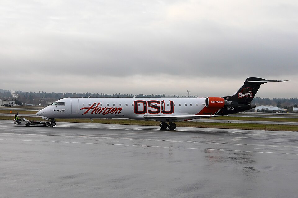 Aircraft registered N609QX