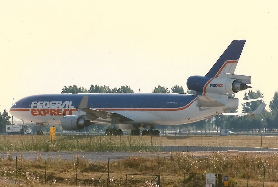 Aircraft registered N611FE