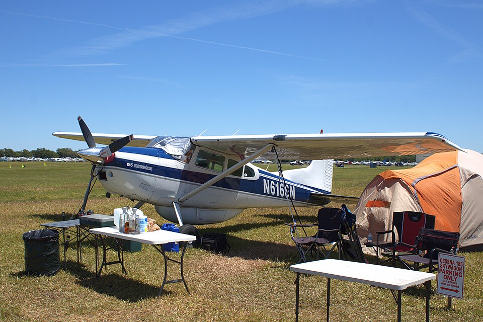 Aircraft registered N6166N