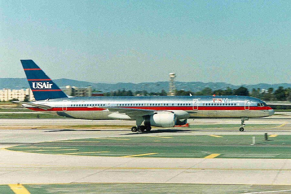 Aircraft registered N619AU