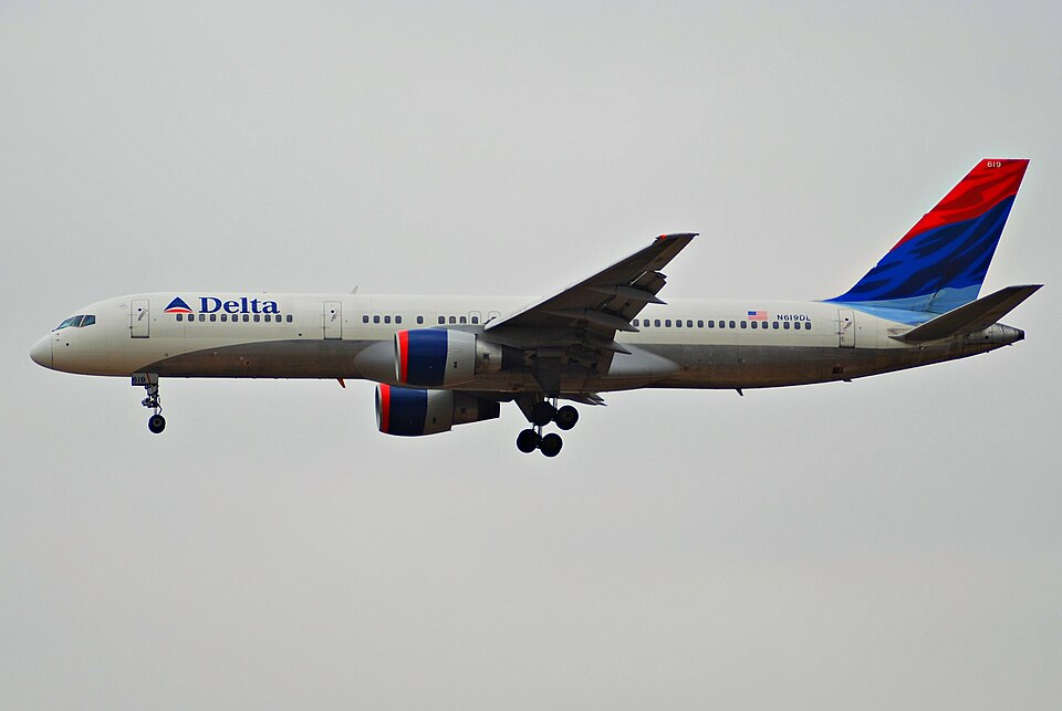 Aircraft registered N619DL