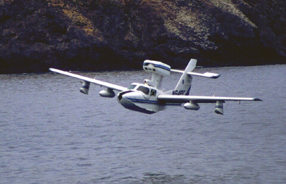 Aircraft registered N64RF