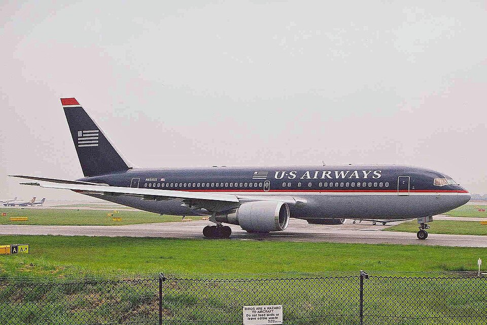 Aircraft registered N656US