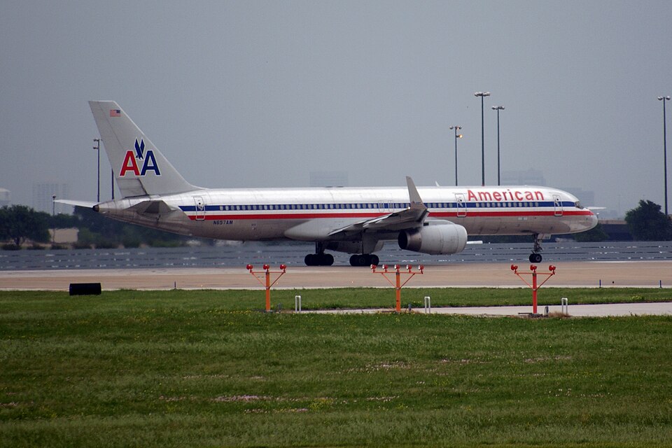Aircraft registered N657AM