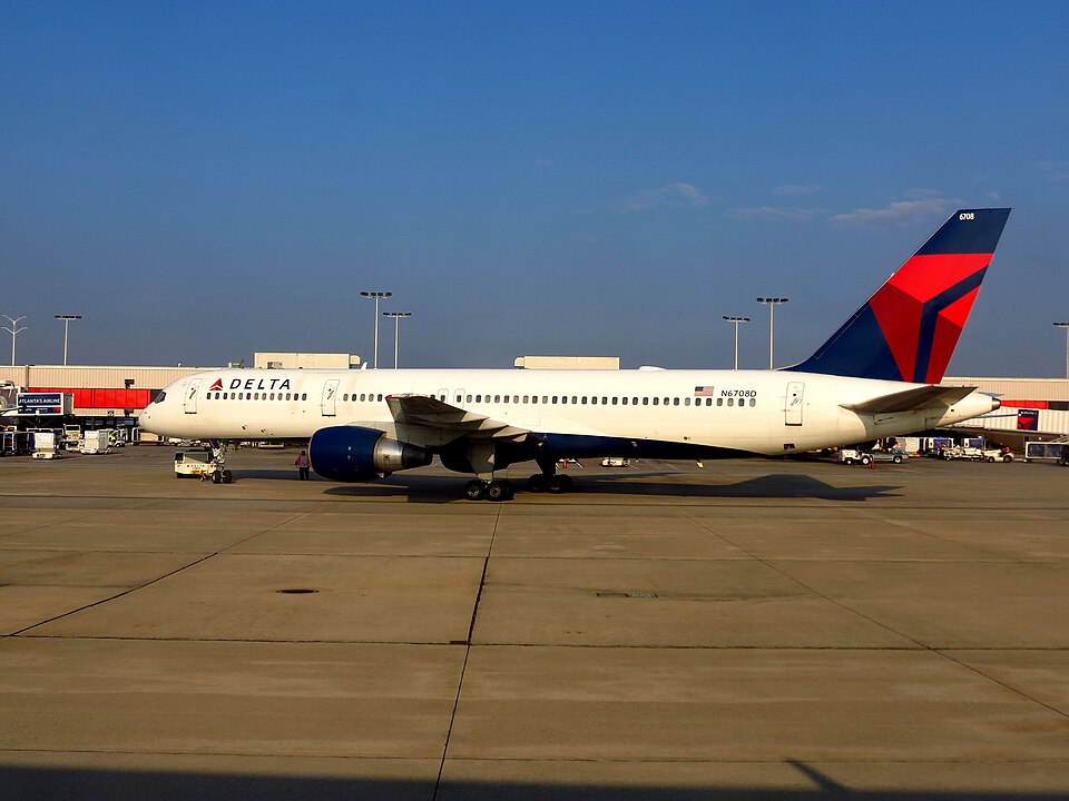 Aircraft registered N6708D