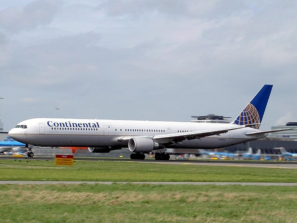 Aircraft registered N68061