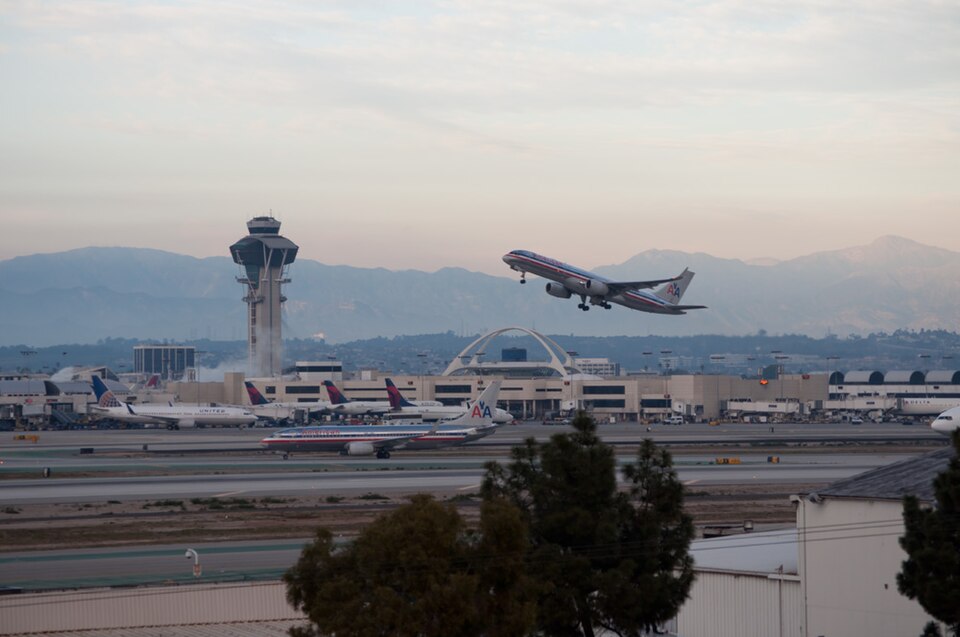 Aircraft registered N692AA