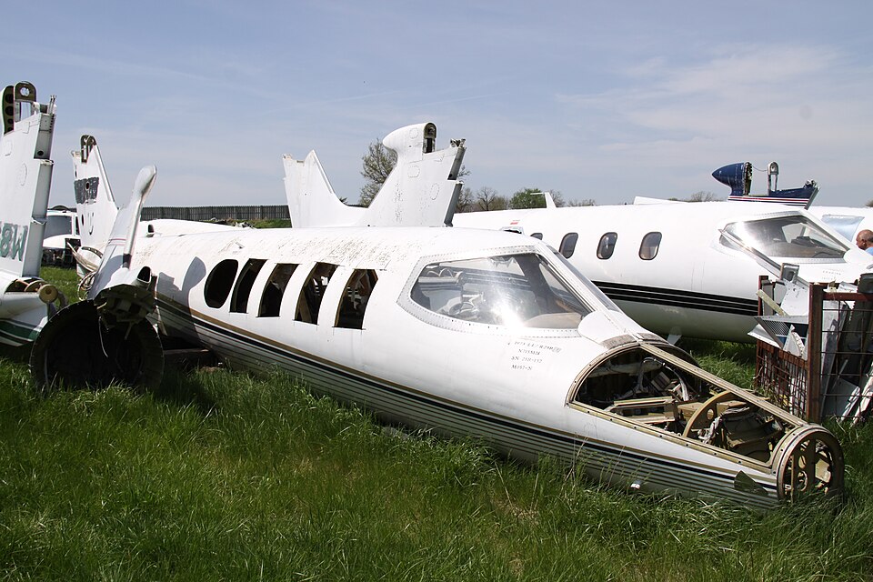 Aircraft registered N715MH