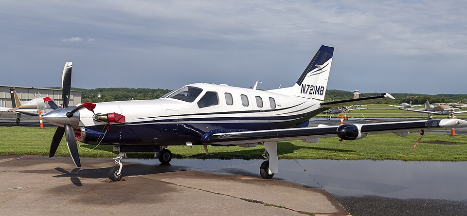 Aircraft registered N721MB