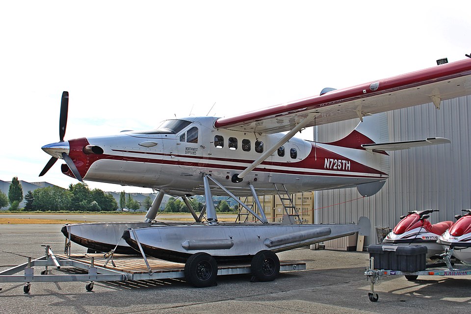Aircraft registered N725TH