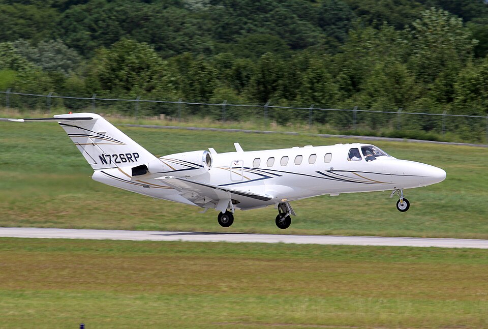 Aircraft registered N726RP