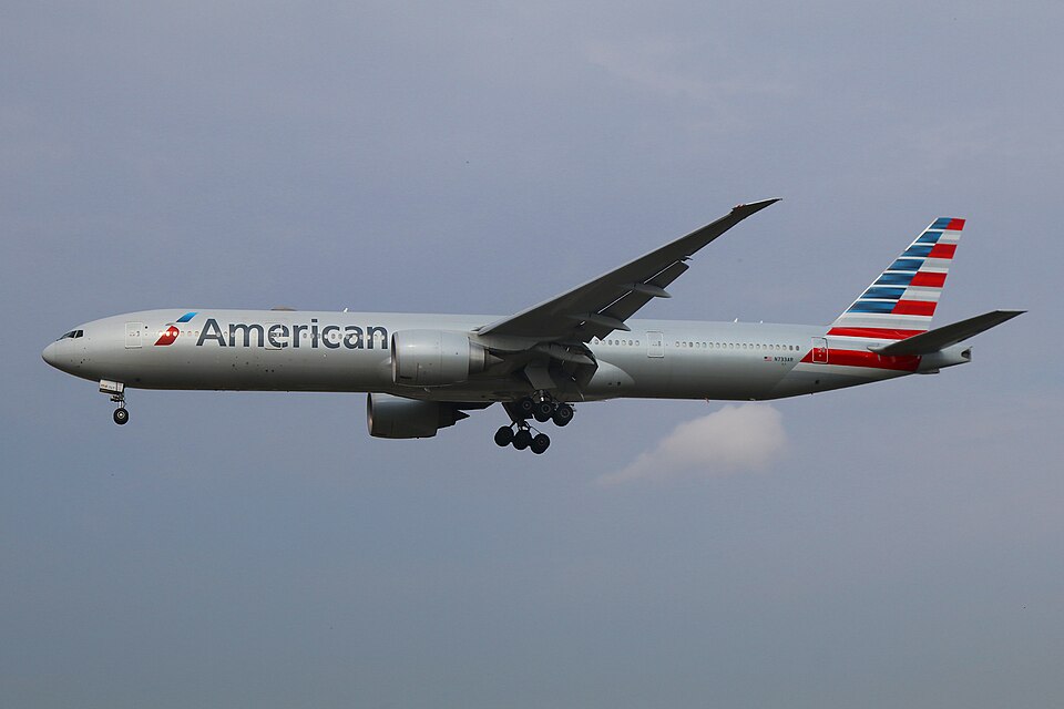 Aircraft registered N733AR