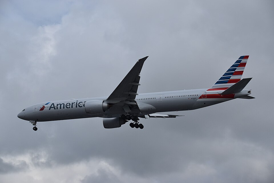 Aircraft registered N736AT