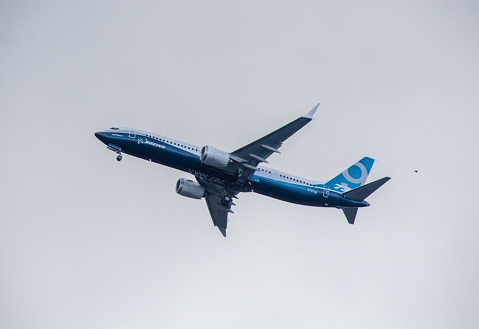Aircraft registered N7379E