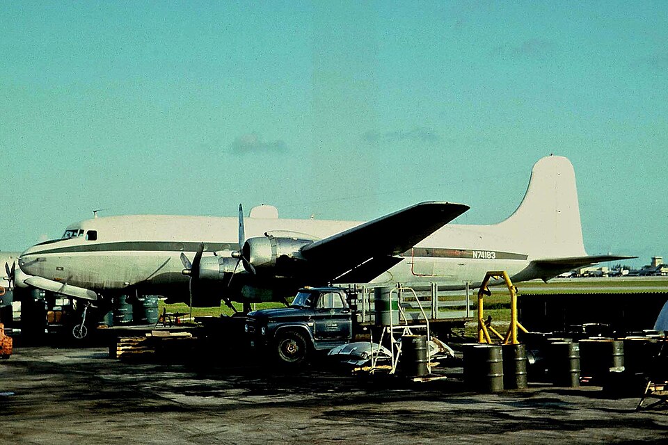 Aircraft registered N74183