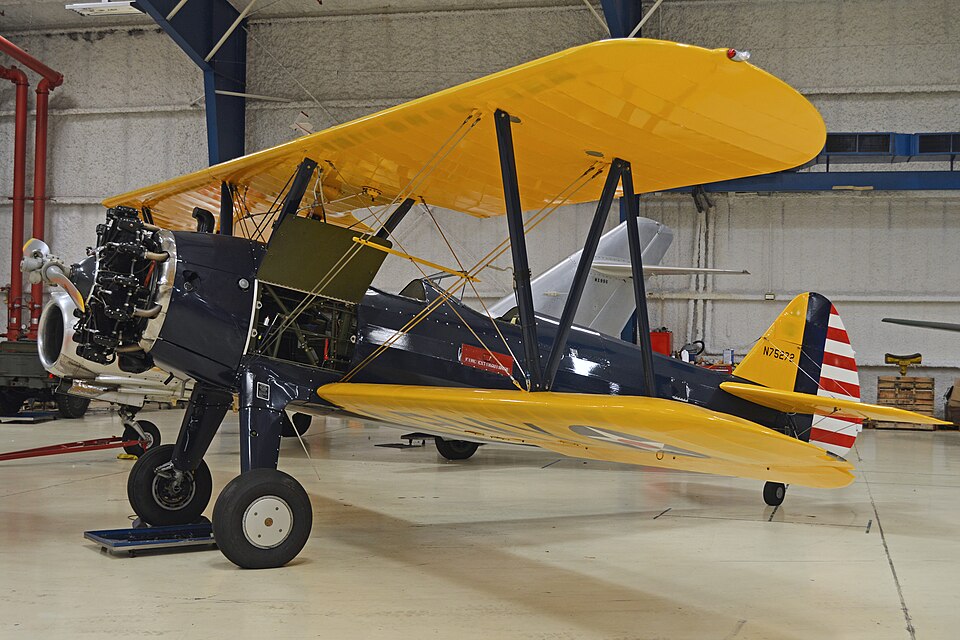 Aircraft registered N75272
