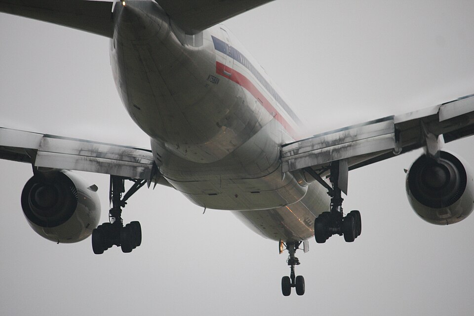 Aircraft registered N758AN