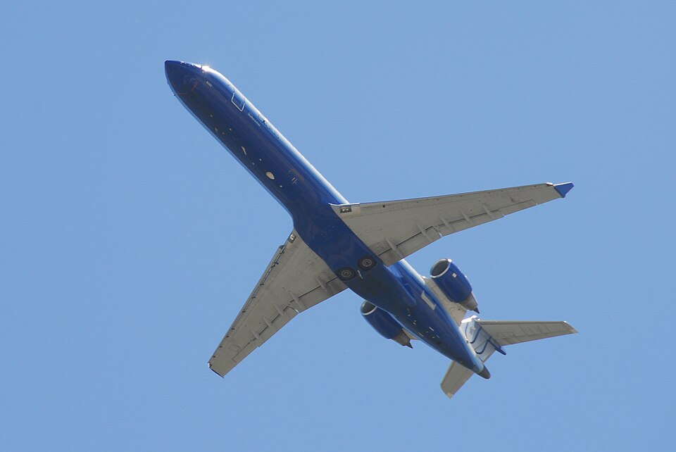 Aircraft registered N758SK