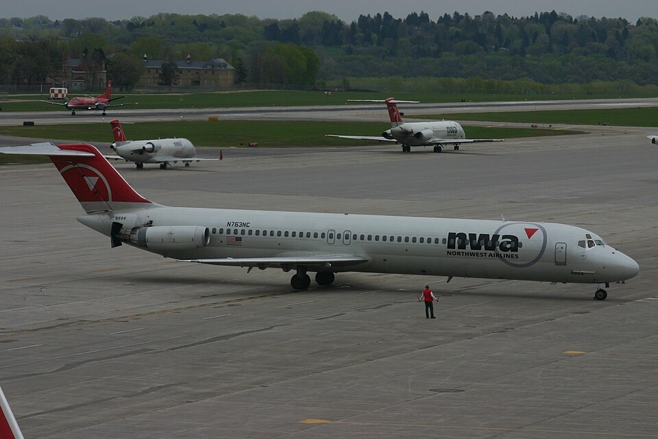 Aircraft registered N763NC