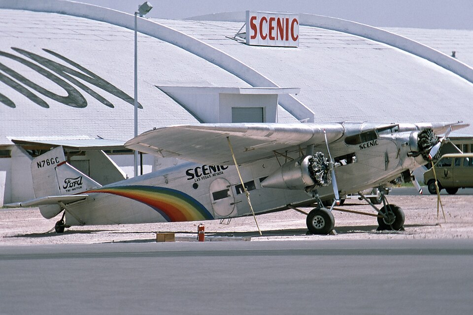 Aircraft registered N76GC