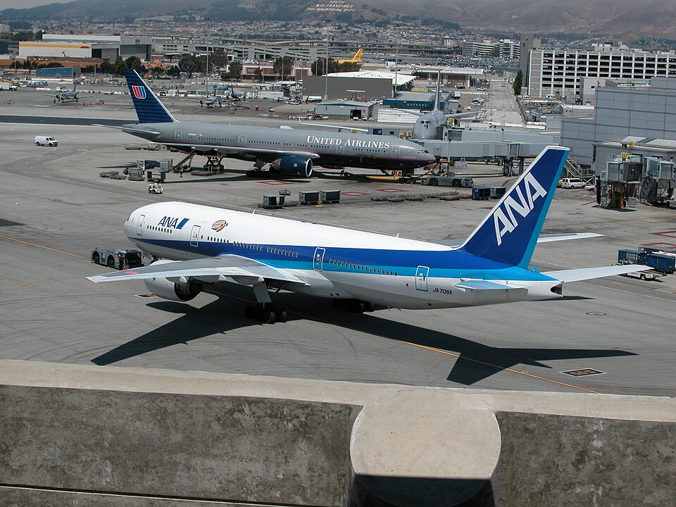 Aircraft registered N786UA
