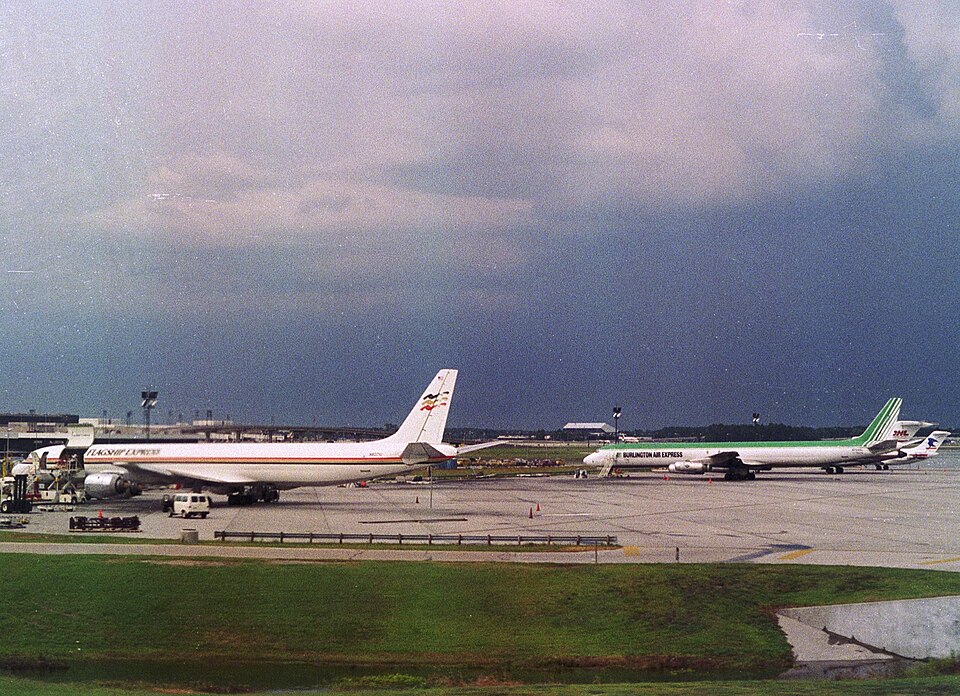 Aircraft registered N794AL