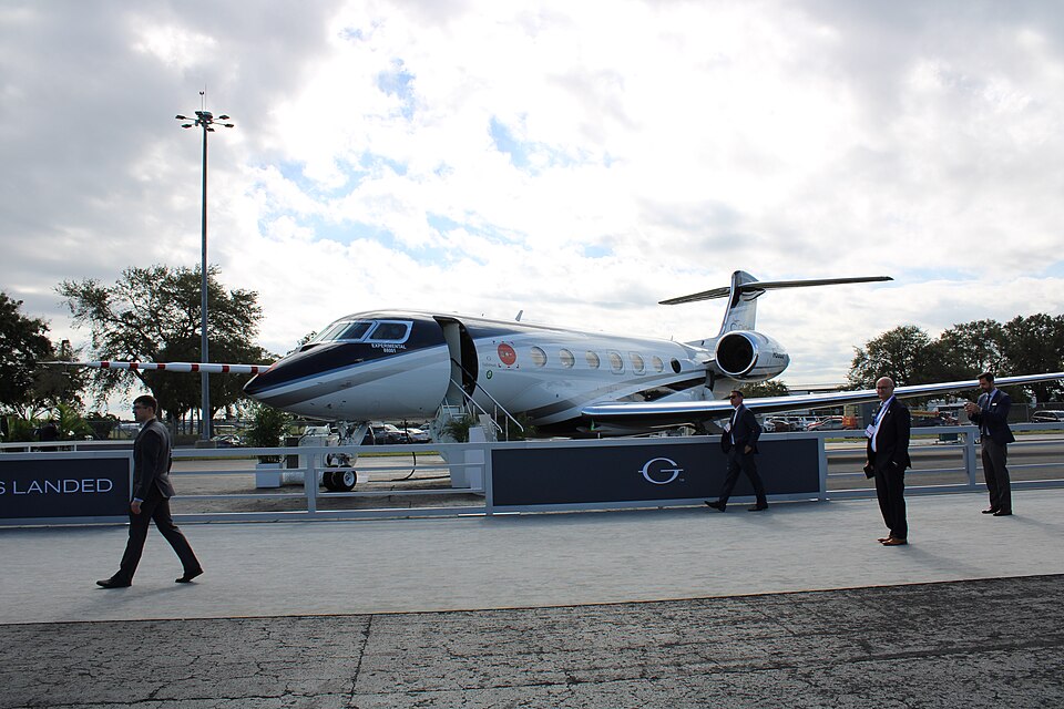 Aircraft registered N800G