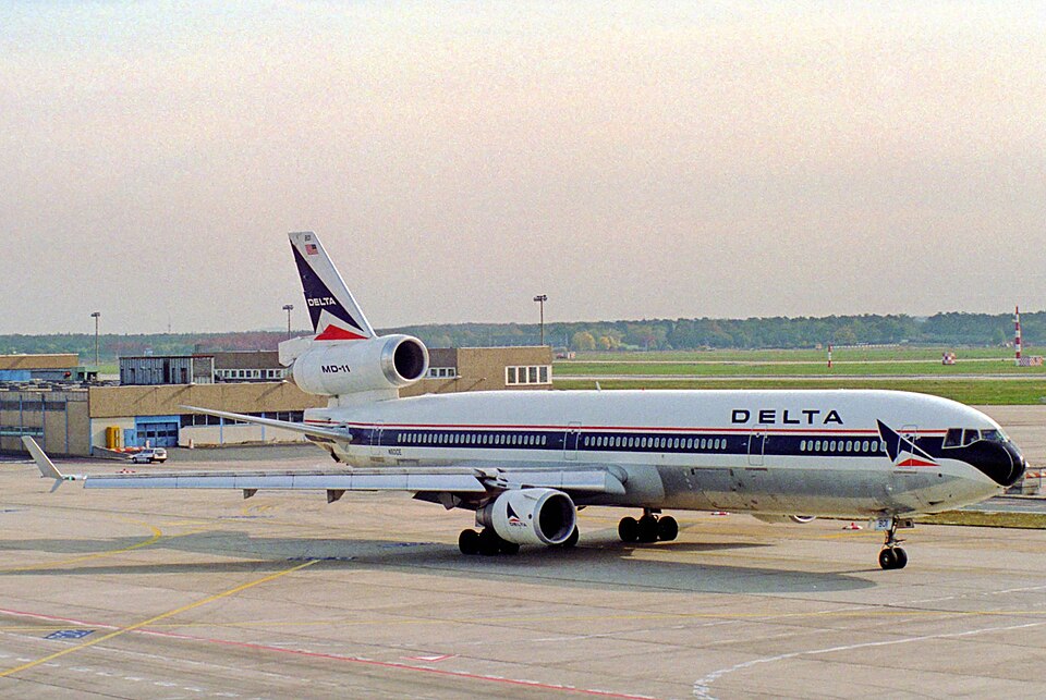 Aircraft registered N801DE