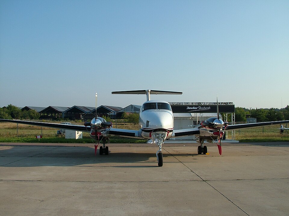 Aircraft registered N8141T