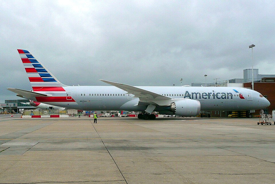 Aircraft registered N825AA