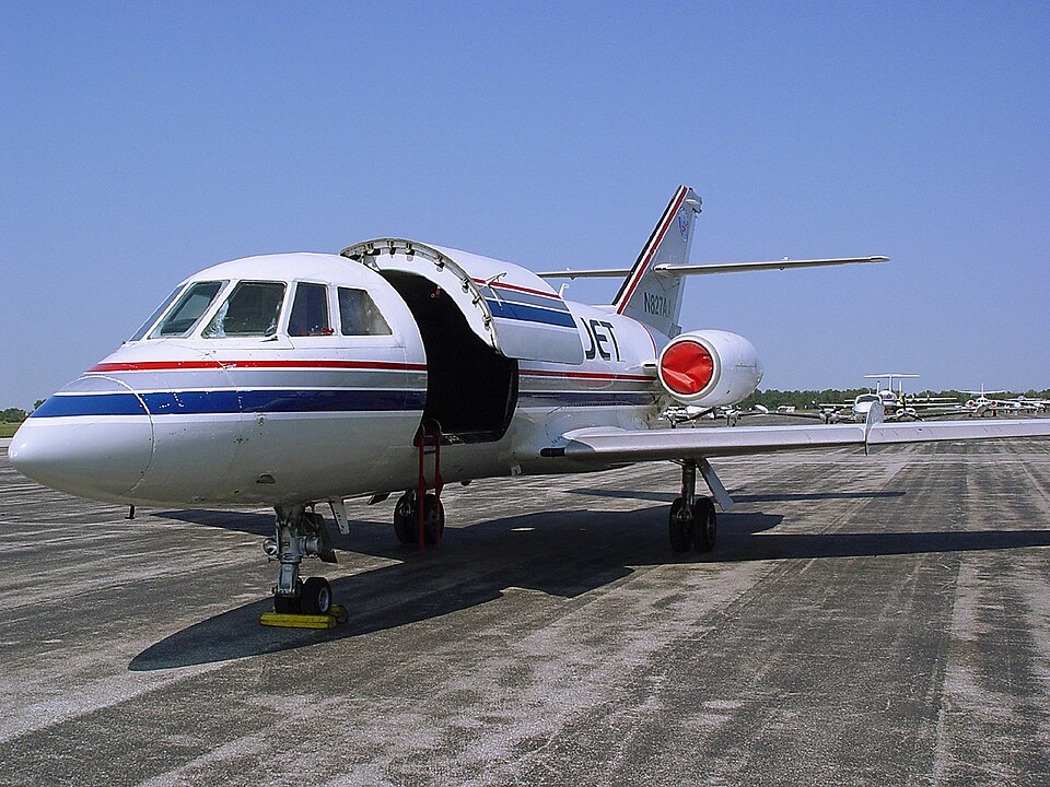 Aircraft registered N827AA