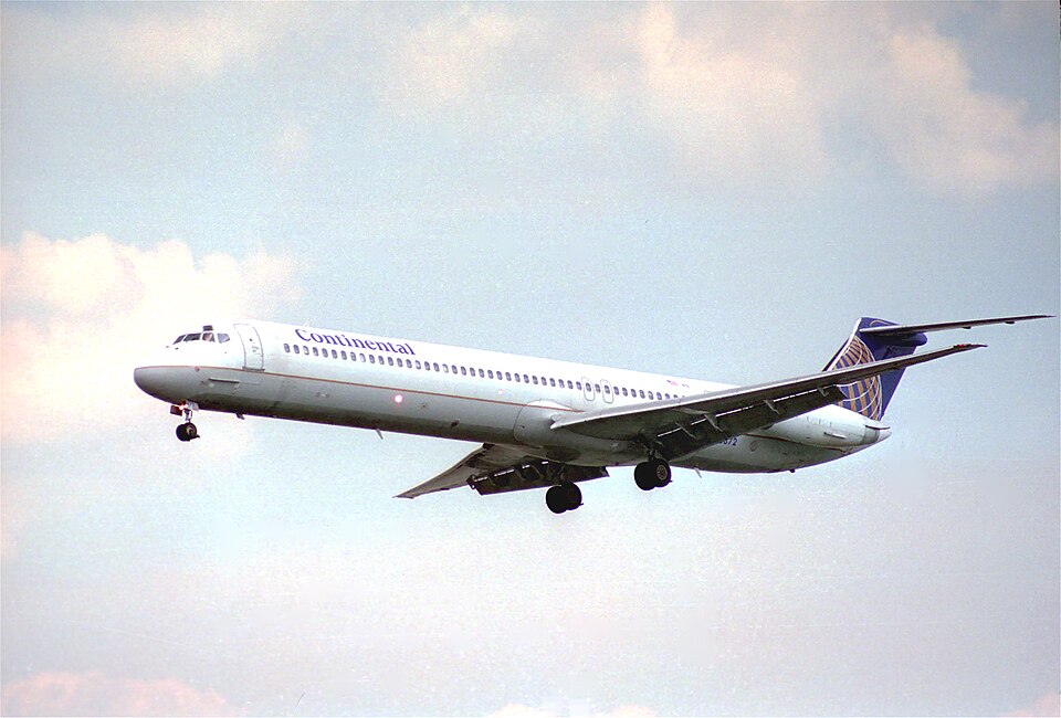 Aircraft registered N83872