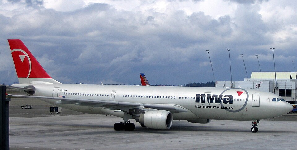Aircraft registered N855NW