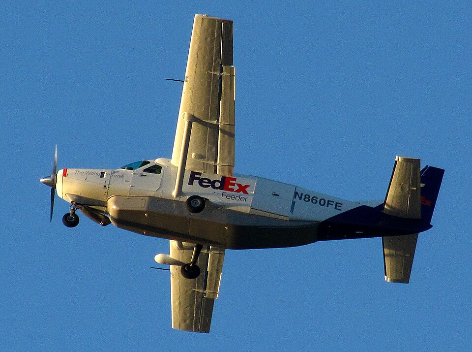 Aircraft registered N860FE