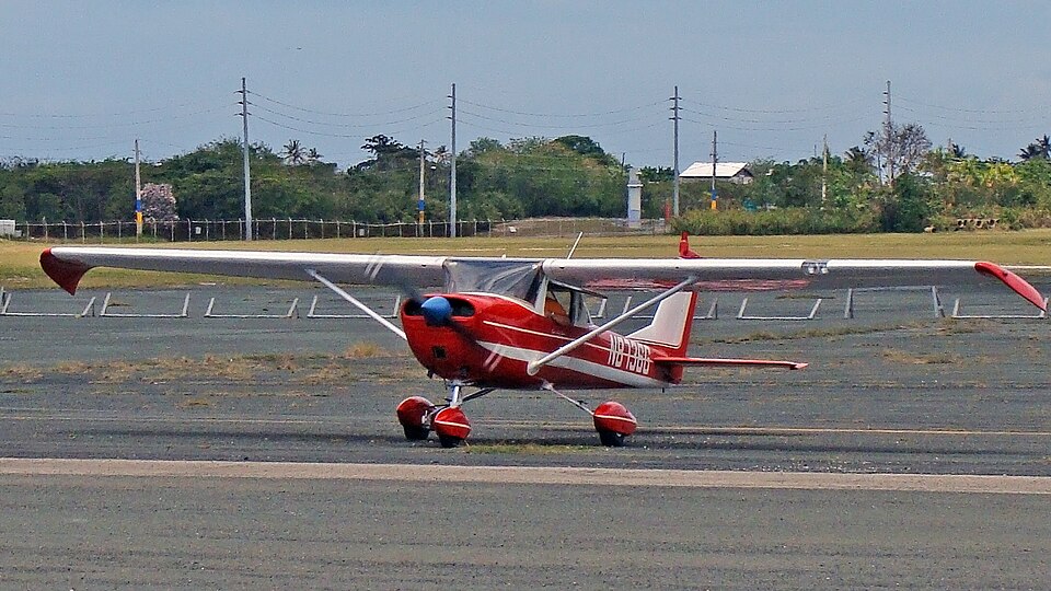 Aircraft registered N8736G