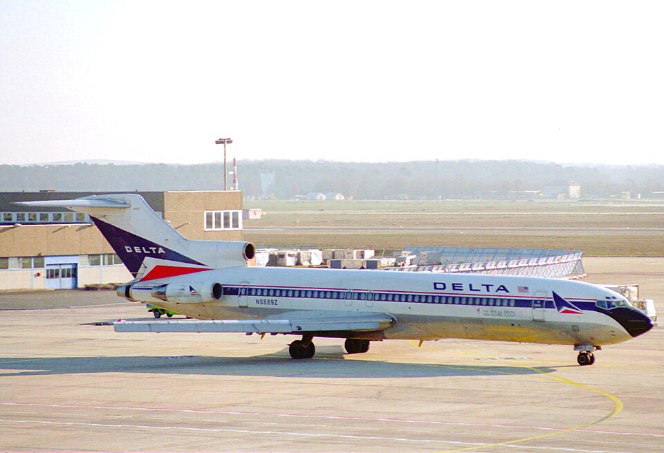 Aircraft registered N8889Z