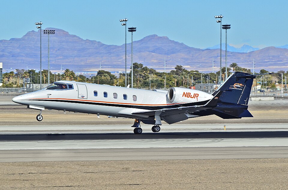 Aircraft registered N8JR