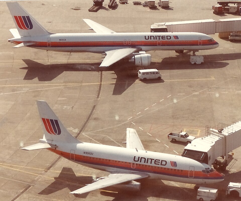 Aircraft registered N9060U