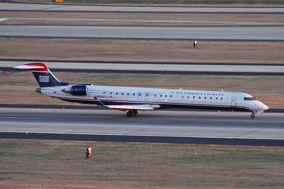 Aircraft registered N909FJ