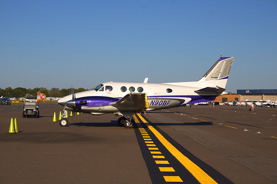 Aircraft registered N90BF
