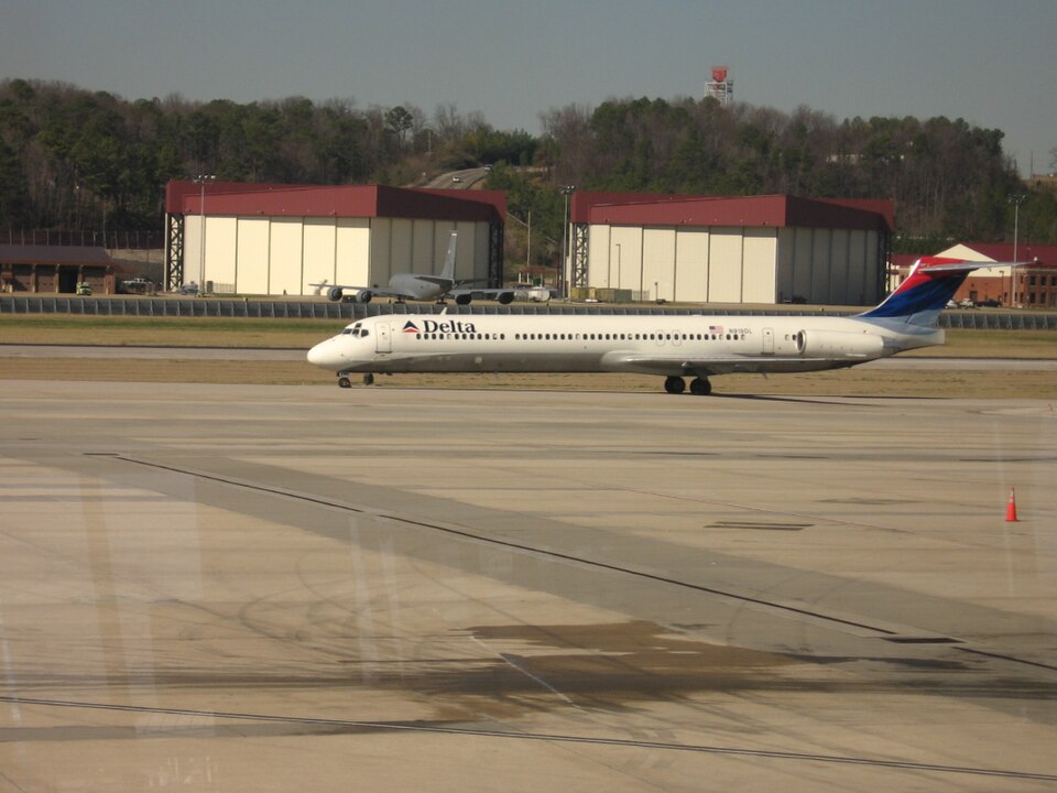 Aircraft registered N919DL