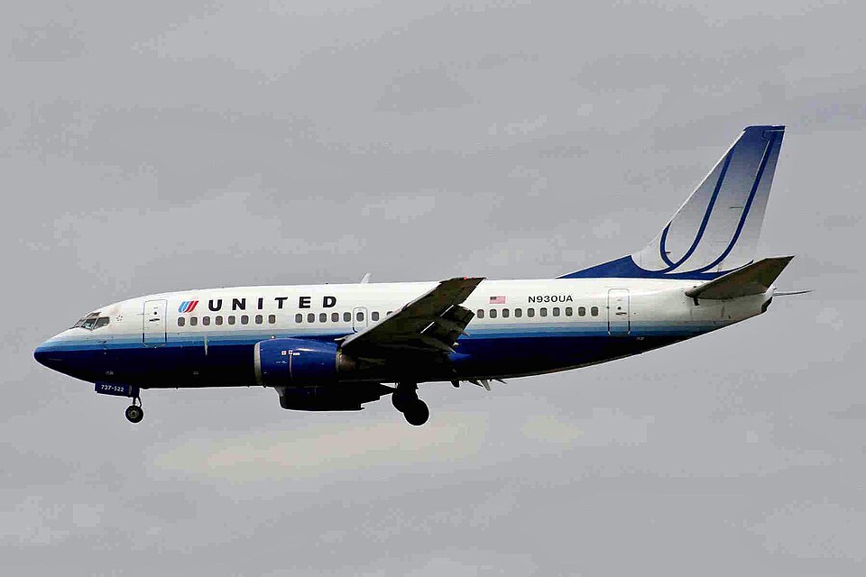 Aircraft registered N930UA