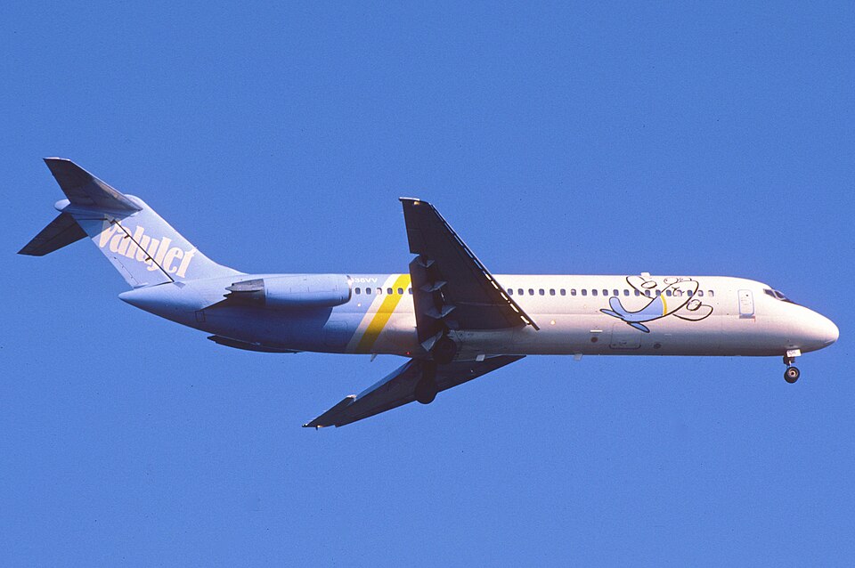 Aircraft registered N936VV