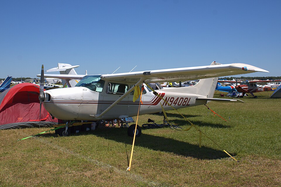 Aircraft registered N9408L